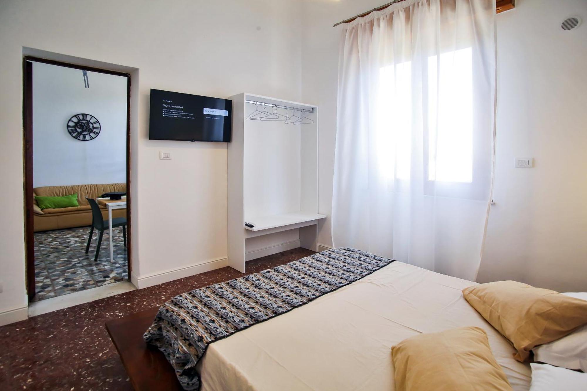 Tiritu Apartments Catania Exterior photo