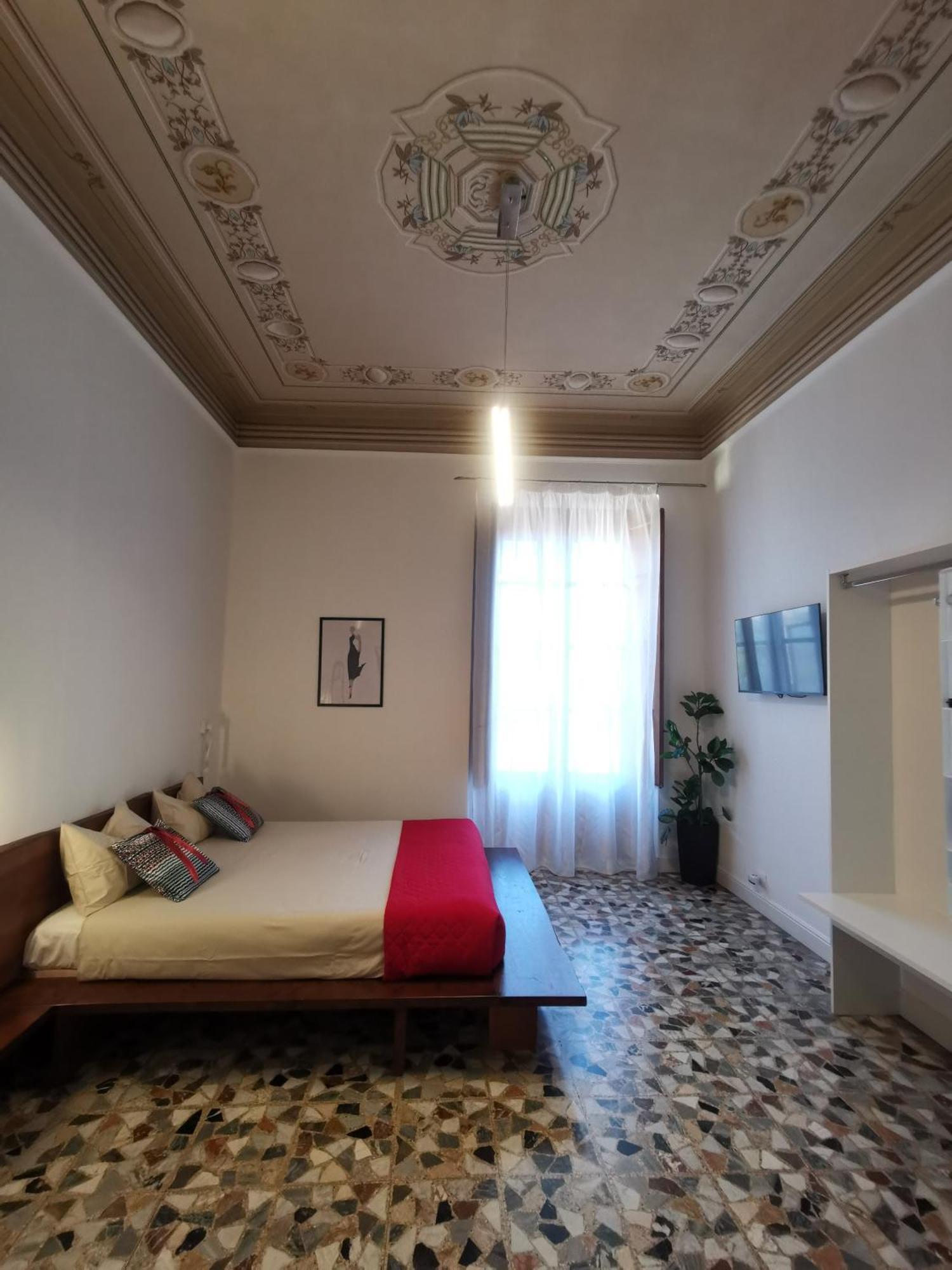 Tiritu Apartments Catania Exterior photo